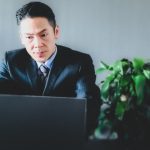 経理　人材募集　いつ？