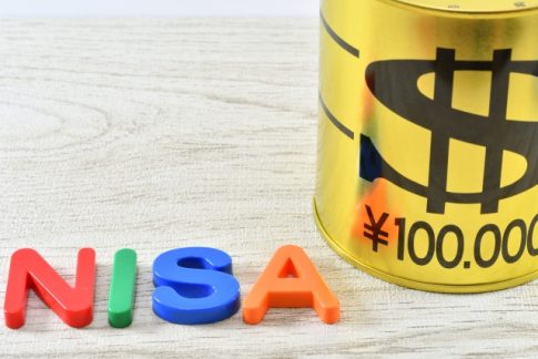 NISA　積立NISA