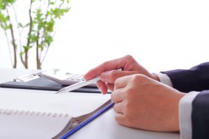 税務調査　調査官