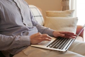 在宅勤務　割増賃金